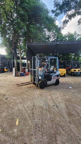 Xe xăng gas nisan P1F1A15-001101