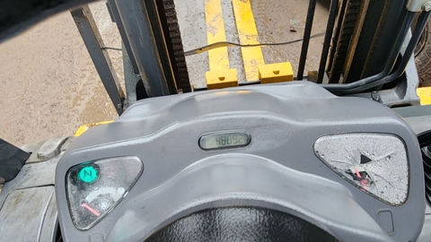 Komatsu FD25C-17-332383