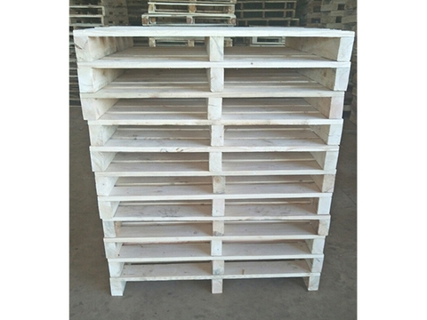 Pallet kê hàng trong kho