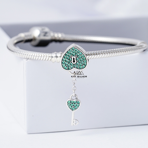 Charm chủ đề tình yêu – món quà ý nghĩa cho người bạn thương mến
