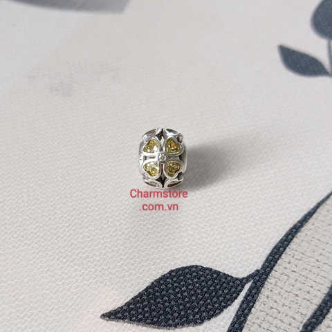 CHARM TRÒN CỎ 4 LÁ ĐÁ VÀNG