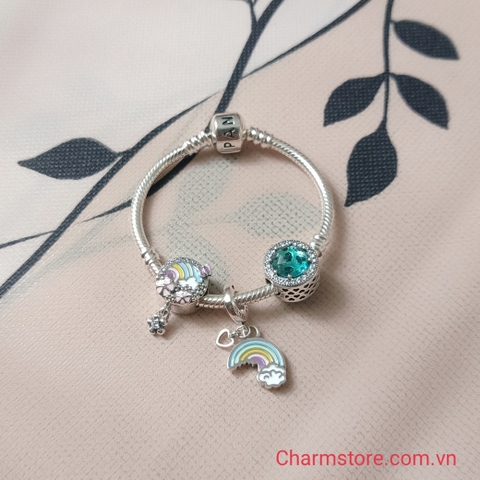 VÒNG CHARM HOA CẦU VỒNG MAY MẮN