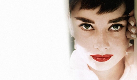 AUDREY HEPBURN – Nàng thơ vĩ đại nhất trong lịch sử thời trang