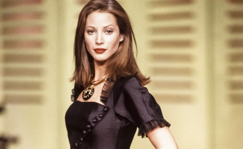 Christy Turlington - Bức 'tường thành nhan sắc' của thời trang xa xỉ