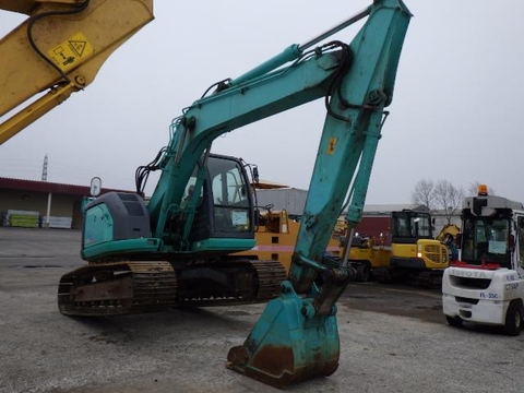 KOBELCO SK135SR-1ES (2006)