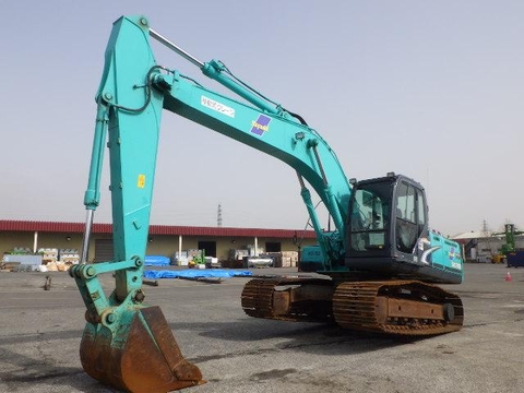 Máy xúc đào kobelco Sk200-8