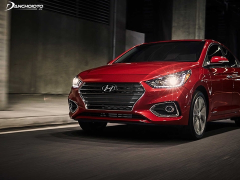 So sánh Hyundai Accent và Mazda 2 : Nên mua sedan hạng B nào