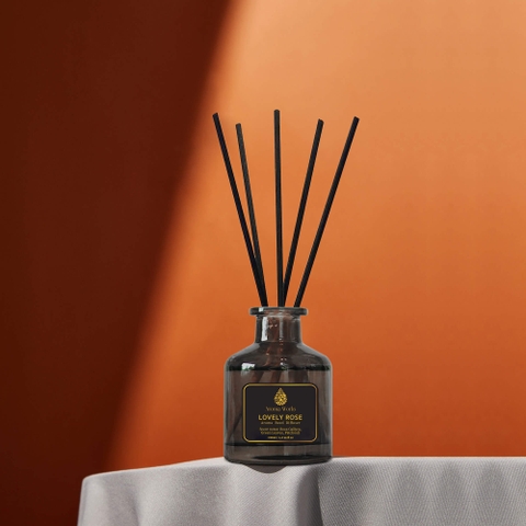 Bộ Tán Hương Que Mây Aroma Works Reed Diffuser 130ml - Lovely Rose