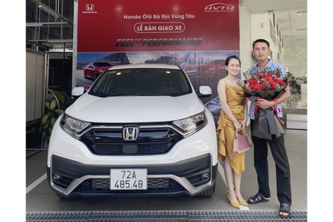 Khách hàng mua xe Honda CR-V