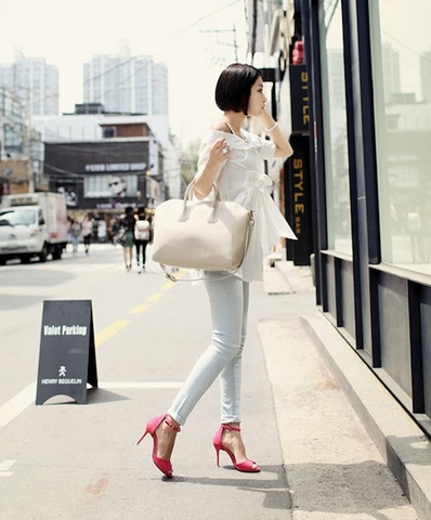 6 bí quyết giúp hạn chế đau vai khi dùng túi xách