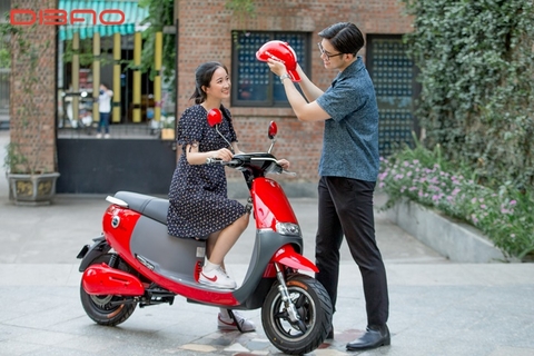 Bật mí 3 kinh nghiệm mua xe máy điện bạn cần bỏ túi