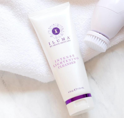 ILUMA INTENSE BRIGHTENING CLEANSER – Sữa rửa mặt làm sáng da