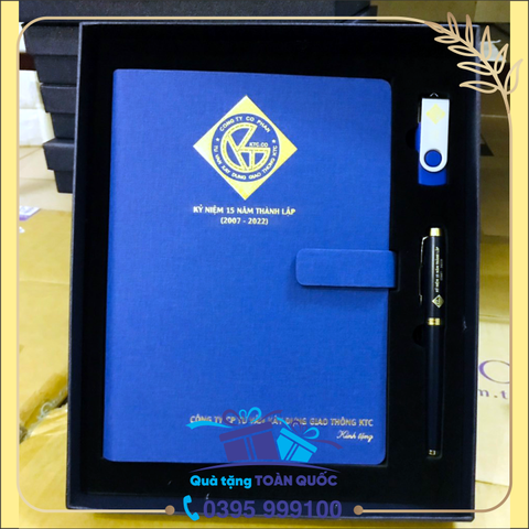 Bộ quà tặng mầu xanh sổ, bút ký parker, USB 64gb Công ty Xây dựng KTC
