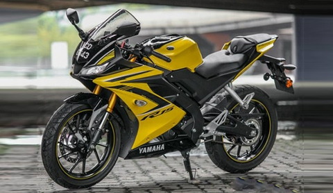 YAMAHA R15 THAY NHỚT GÌ TÔT?CÁC LOẠI NHỚT TỐT NHẤT CHO YAMAHA R15