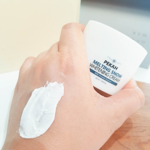 REVIEW KEM DƯỠNG NÂNG TÔNG PEKAH - PEKAH MELTING SNOW WHITENING CREAM