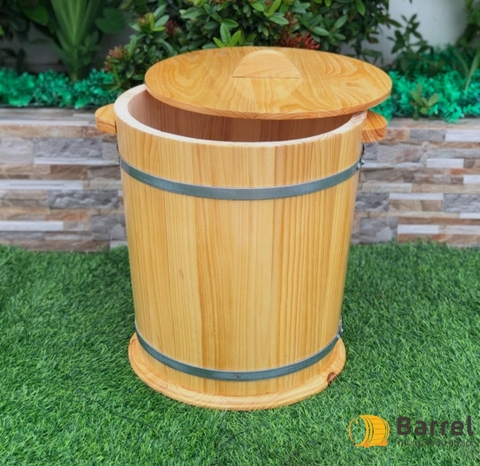 Vì sao nên sử dụng thùng đựng gạo bằng gỗ?