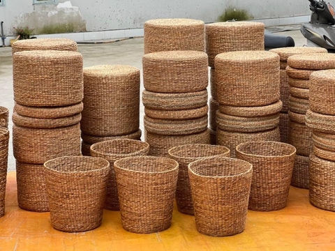 Ghế đôn ngồi lục bình sọc cói 40x10cm - Round Water Hyacinth Woven Ottoman