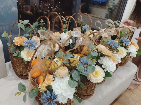 Giỏ cắm hoa bằng mây thưa - Giỏ mây đựng trái cây làm quà tặng