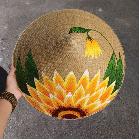 Nón Cỏ Bàng vẽ hoa đẹp - Nón Lá Cỏ Bàng Chắc Chắn (có sẵn dây nón)