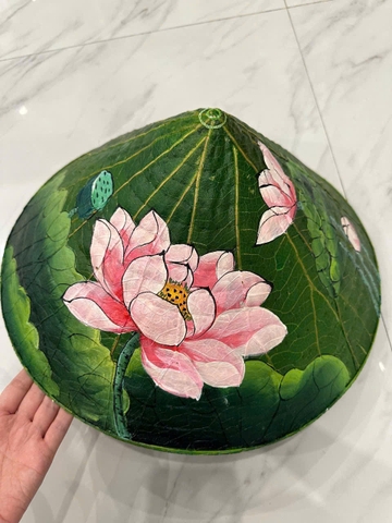 Nón lá bằng sen vẽ hoa - Nón lá sen chắc chắn (mẫu đẹp)