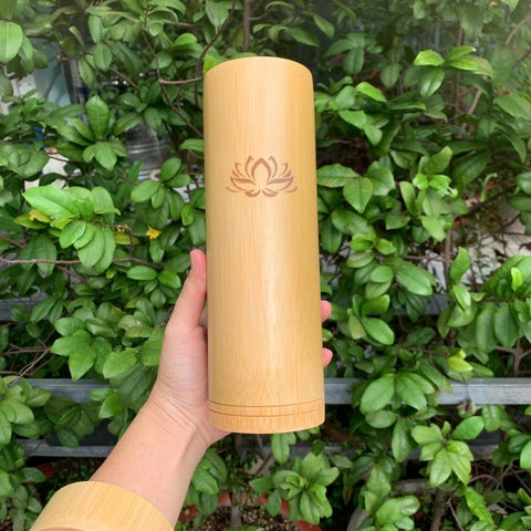 Ống đựng nhang bằng tre - Ống tre cắm nhang đẹp có khắc hoa sen
