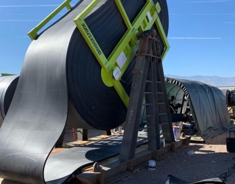 Hệ Thống Băng Tải Thông Minh Trong Sản Xuất Công Nghiệp