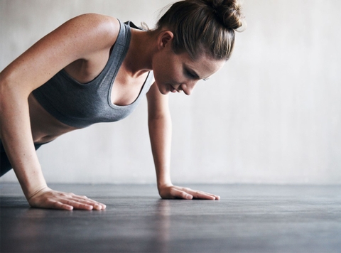 Cách chọn áo gym cho nữ phù hợp nhất