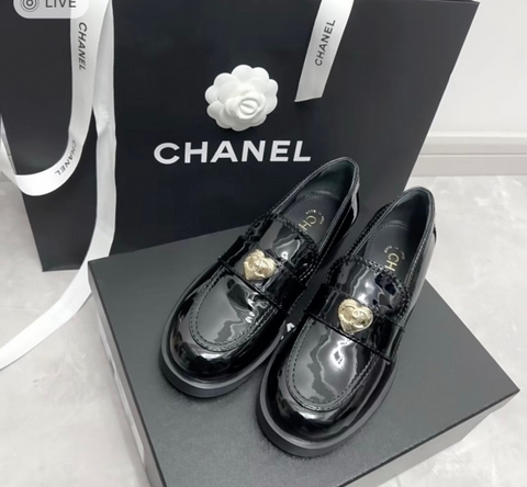 CHANEL Loafers Black Patent Calfskin G39697
