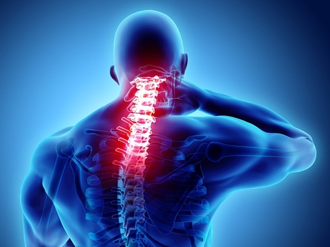Chấn thương cột sống: Nguy hiểm nếu không xử trí đúng cách