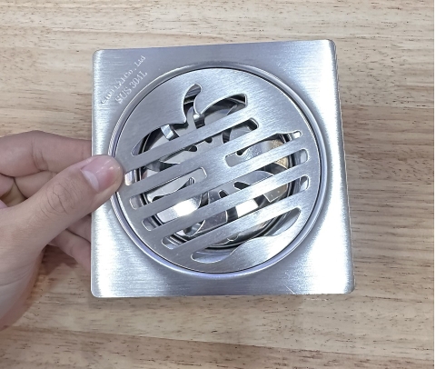 Phễu thoát sàn Chu lai lưỡi gà phi 60 (12cm)