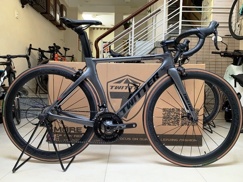 GIÁ THANH LÝ : Xe đạp đua TWITTER THUNDER - Khung, vành full Carbon, groupsets Retrospec 12 LÍP. Màu Xám Lông chuột