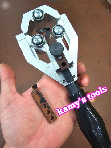 Dụng cụ bóc tách rọc vỏ dây cáp điện lướp bán dẫn và XLPE BX-40A hay BX-40B đường kính 20-40mm, dao rọc cáp điện
