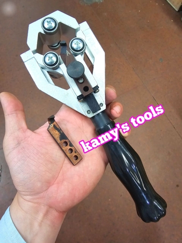 Dụng cụ bóc tách rọc vỏ dây cáp điện lướp bán dẫn và XLPE BX-40A hay BX-40B đường kính 20-40mm, dao rọc cáp điện