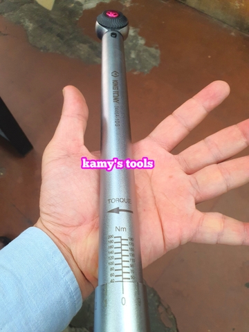 Cần siết lực 1/2 inch Kingtony 40-200N.m model 3446A-1D tự động khóa cao cấp