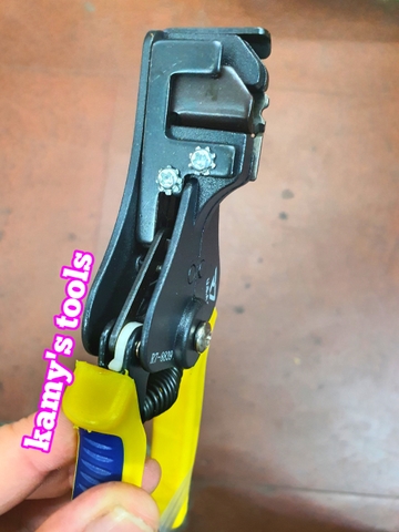 Kìm tuốt dây điện tự động R7 model R7-8839 0.5-3.2mm