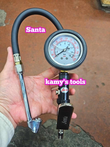 Tay bơm lốp có đồng hồ đo áp suất xe ô tô dạng thẳng Santa TBOM-T, vòi bơm lốp đầu xe máy ô tô xe tải