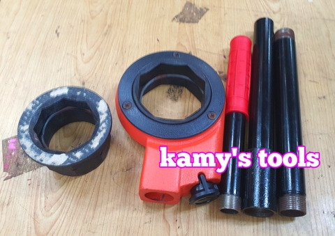 Dụng cụ tay quay ta rô ren ống bằng tay sử dụng cho tất cả các đầu ren từ 13mm-60mm Long Shun LS-RH1402 (chỉ tay quay)