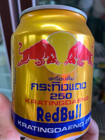 Nước Bò Húc (red bull)