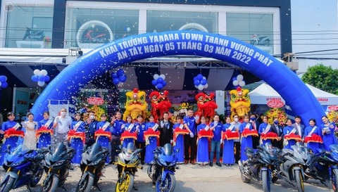 TƯNG BỪNG KHAI TRƯƠNG YAMAHA TOWN THANH VƯƠNG PHÁT