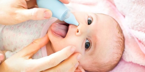 Những sai lầm của cha mẹ khiến trẻ biếng ăn
