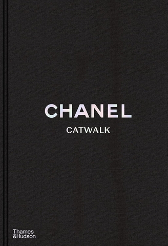 Chanel Catwalk: The complete collections