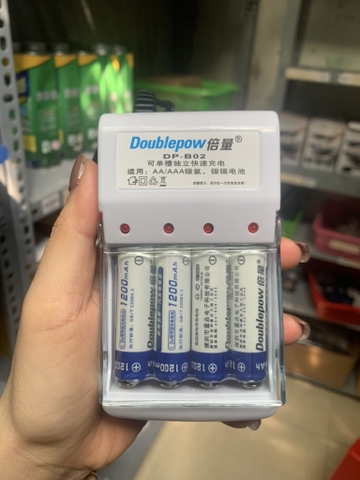 Combo Bộ sạc + 4 pin AA Doublepow 1200mah chính hãng