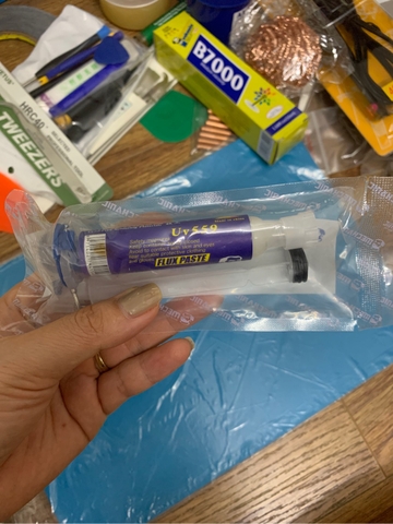 Mỡ hàn trắng UV559 Mechanic (tặng kèm cây đẩy mỡ hàn)