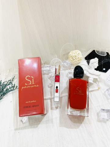 Nước Hoa Giorgio Armani Sì Đỏ 10ml