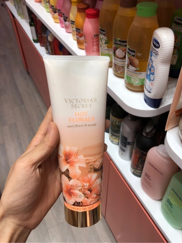 Dưỡng Thể VICTORIA'S SECRET