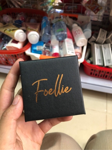 Nước hoa foellie đen