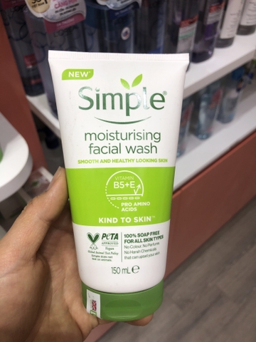 Sữa Rửa Mặt Simple Kind To Skin 150ml
