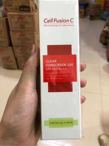 Kem chống nắng cell fusion xanh