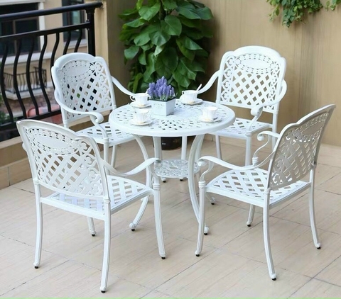 BÀN NGOÀI TRỜI - BV03