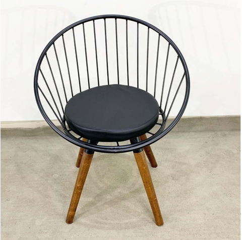 GHẾ SẮT CHÂN GỖ MẶT NỆM